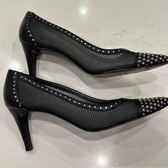 Stuart Weitzman Womens Black Leather Studded Pointy Toe Heels Size 7. M - Picture 6 of 12